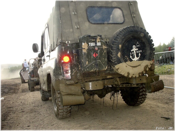 uaz-025